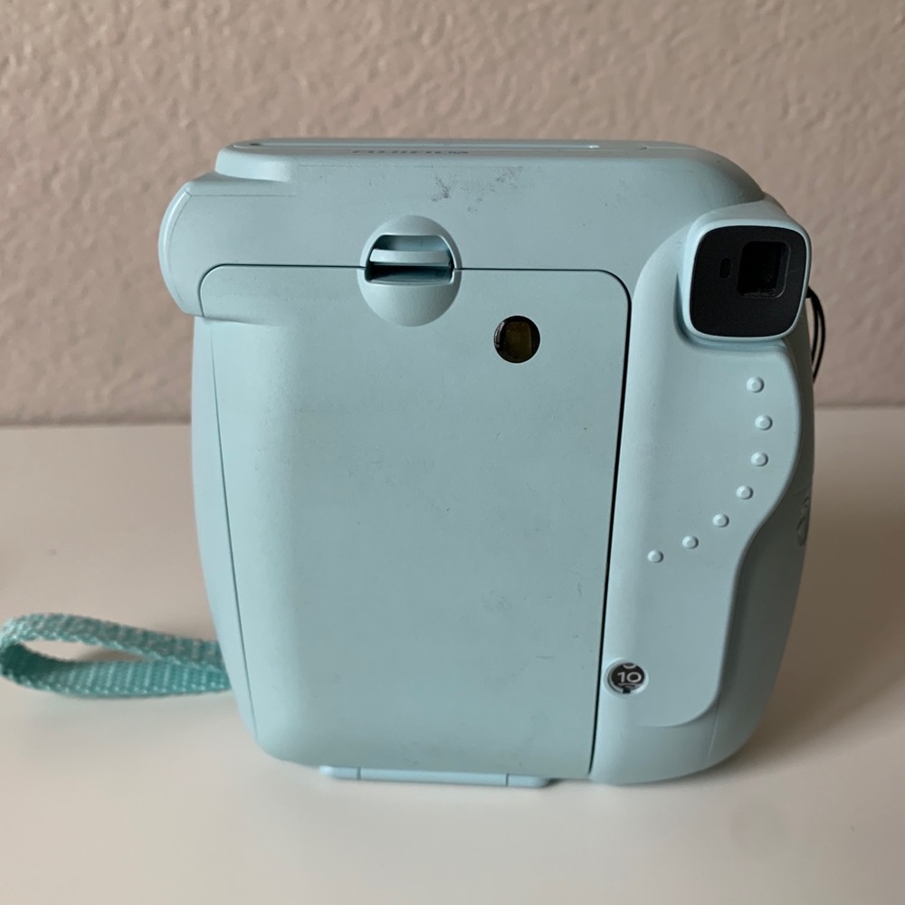 Instax Mini 8 - Picture 3 of 6